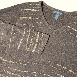 Northern Isles Reverse Knit Knotted Waves Neutral V-Neck Sweater Hand Knit XL
